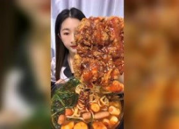 娱乐吃瓜酱自由