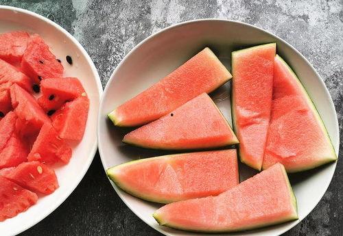 娱乐吃瓜怎么做,跟随吃瓜群众，探寻明星幕后故事